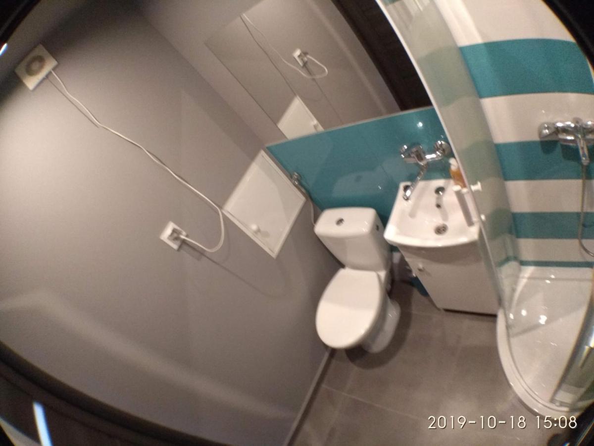 2120 Przyjazni 4 - Tanie Pokoje - Samodzielne Zameldowanie - Self Check In Познан Екстериор снимка
